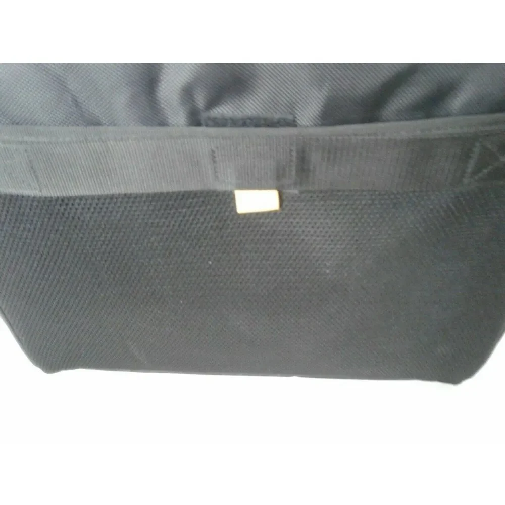 Targus  Canvas Medium‎ Computer Bag 16x11